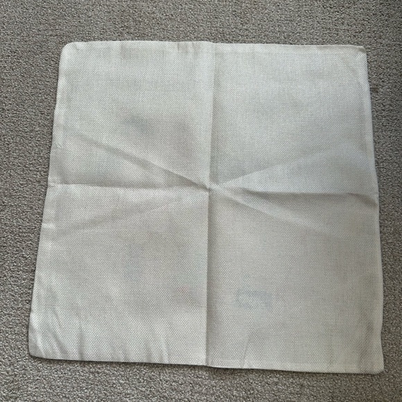 Gustav Klimt’s art Pillow Case Bundle - Picture 2 of 6